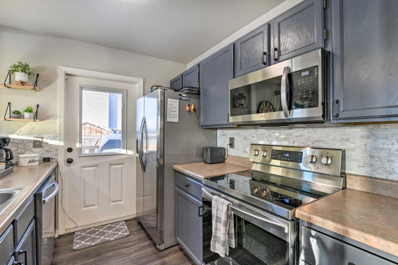 Updated Townhome Near Airport And Shopping! Anchorage Exterior photo