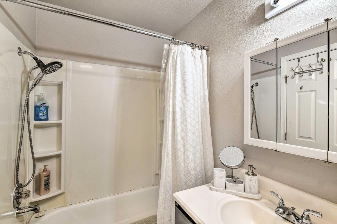 Updated Townhome Near Airport And Shopping! Anchorage Exterior photo